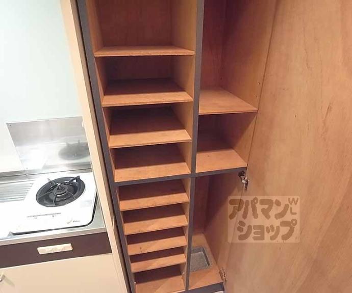 【エクセレント丸太町】間取