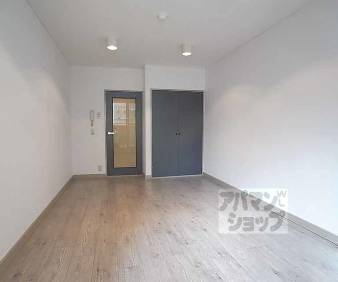 【エクセレント丸太町】間取