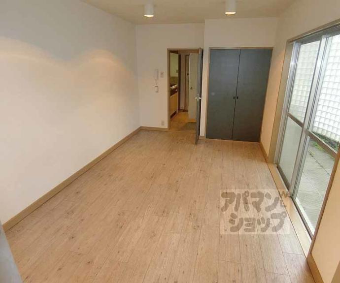 【エクセレント丸太町】間取