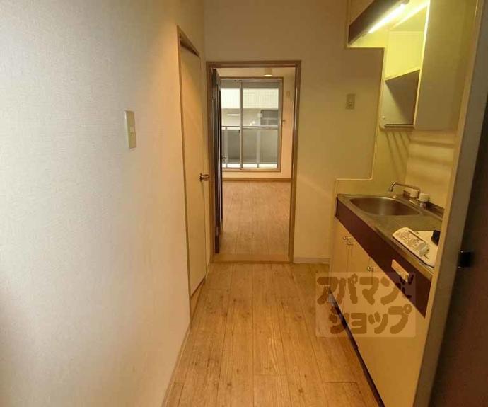 【エクセレント丸太町】間取