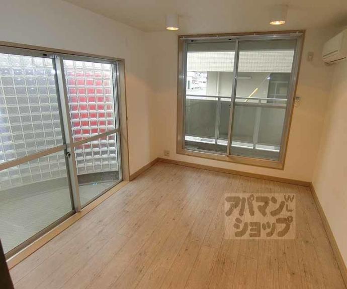 【エクセレント丸太町】間取