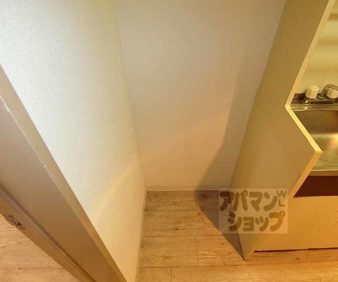 【エクセレント丸太町】間取