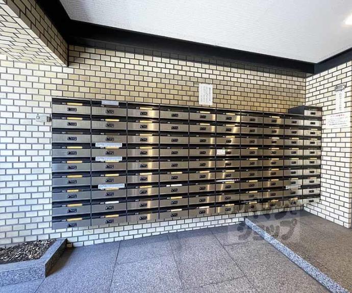 【ライオンズマンション四条大宮】間取