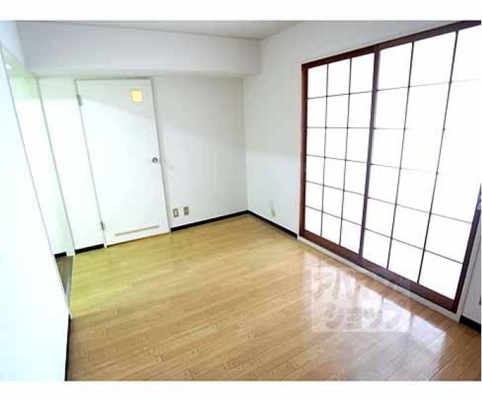 【ライオンズマンション四条大宮】間取