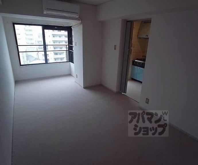 【ライオンズマンション四条大宮】間取