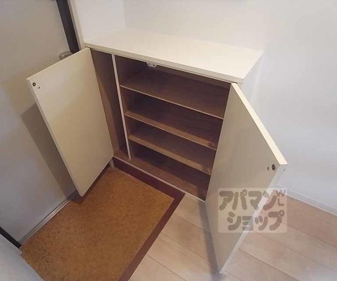 【ライオンズマンション京都河原町】間取