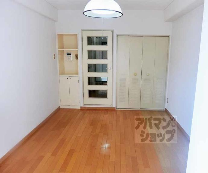 【ライオンズマンション京都河原町】間取