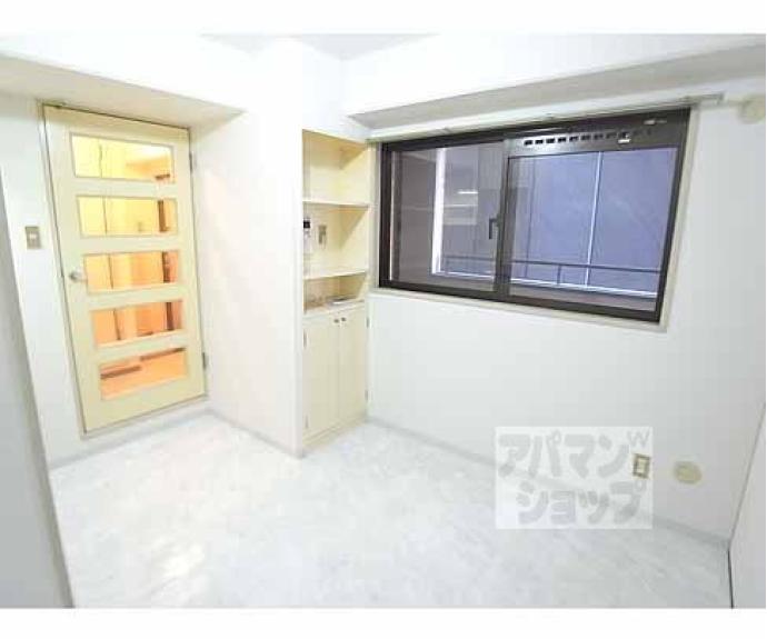 【ライオンズマンション京都河原町】間取
