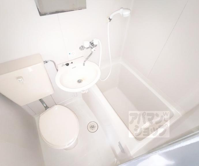 【アメリカンハウス二条】間取