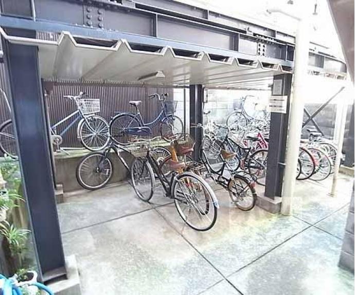 【カーサ高辻】間取