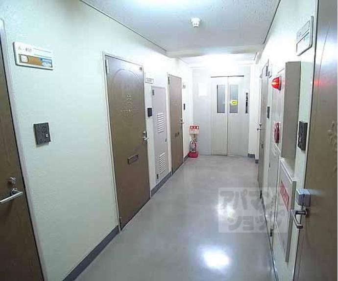 【カーサ高辻】間取