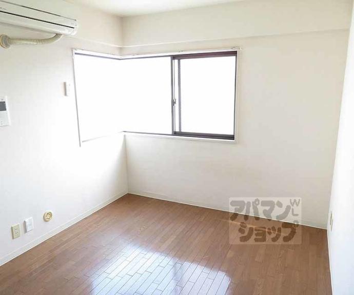 【ライオンズマンション京都三条大宮】間取