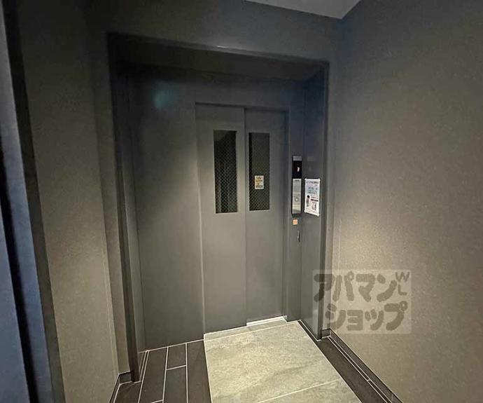 【ヴェスプッチ二条城】間取