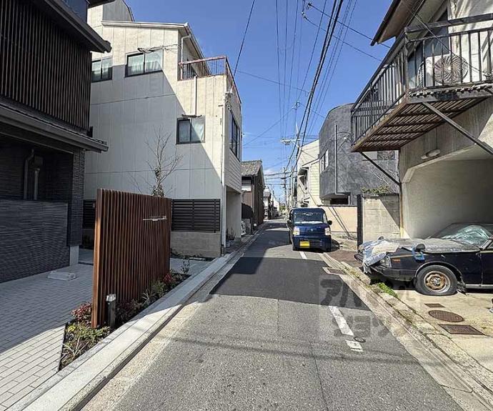 【ヴェスプッチ二条城】間取