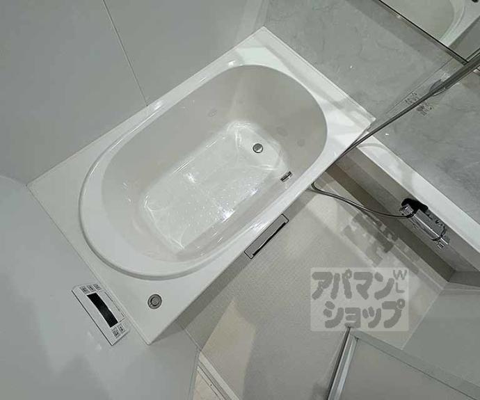 【ヴェスプッチ二条城】間取