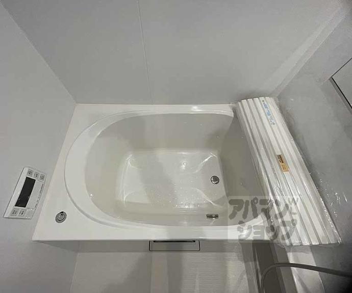 【ヴェスプッチ二条城】間取