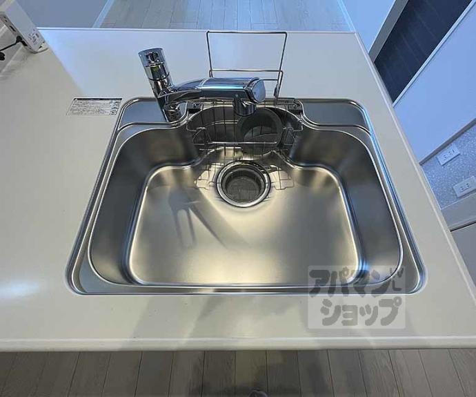 【ヴェスプッチ二条城】間取