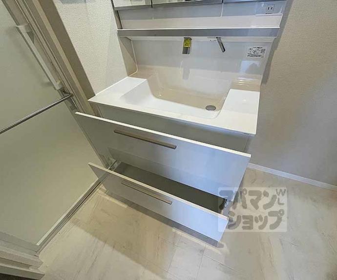 【ヴェスプッチ二条城】間取