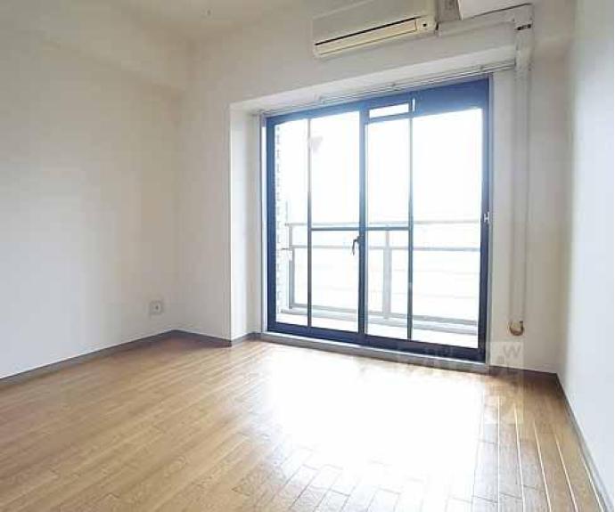【京の五条　ＧＲＥＥＮ　ＨＯＵＳＥ】間取
