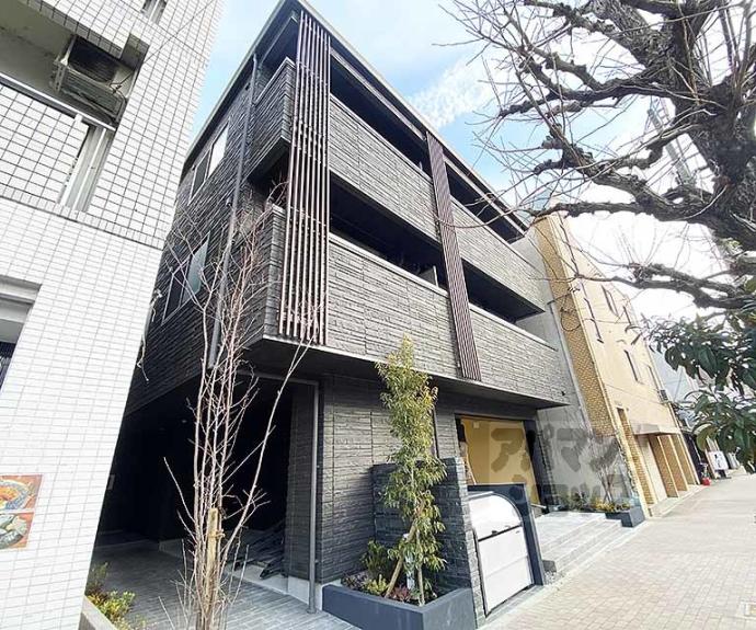 【シャーメゾン河原町荒神口】間取