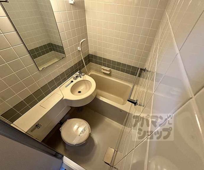 【ライオンズマンション四条烏丸】間取