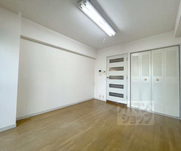 【ライオンズマンション四条烏丸】間取