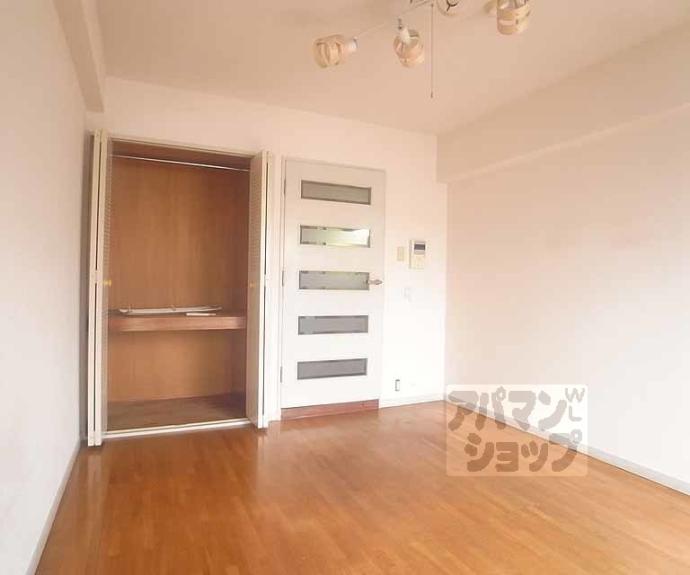 【ライオンズマンション四条烏丸】間取