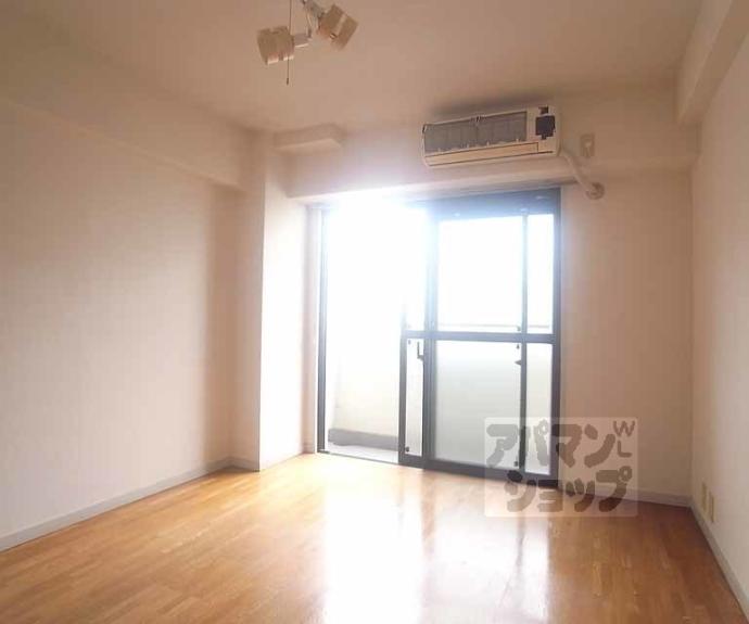 【ライオンズマンション四条烏丸】間取