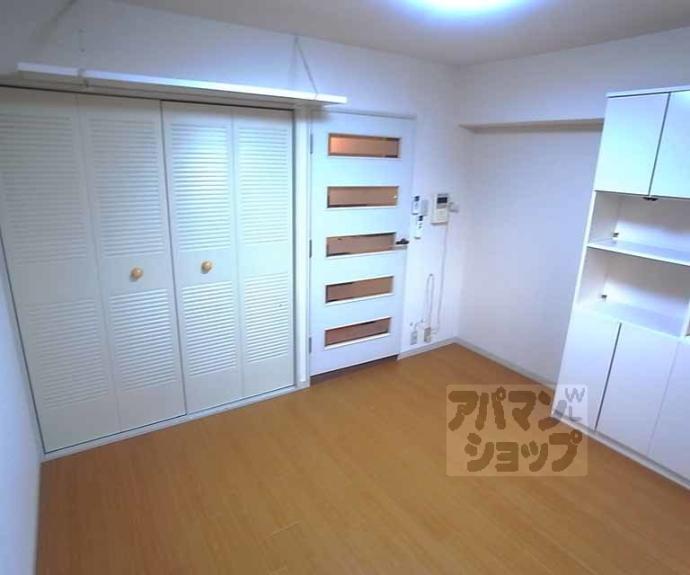 【ライオンズマンション四条烏丸】間取