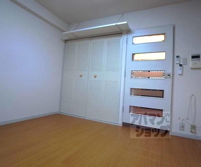 【ライオンズマンション四条烏丸】間取