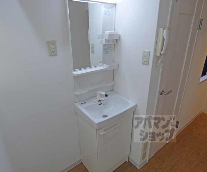 【ライオンズマンション東洞院】間取