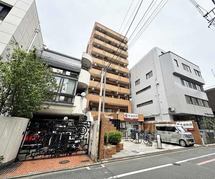 【ライオンズマンション東洞院】間取