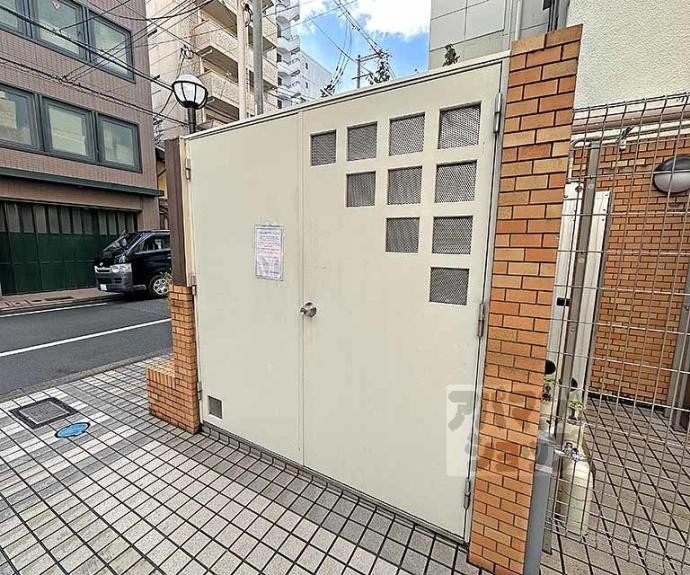 【ライオンズマンション東洞院】間取