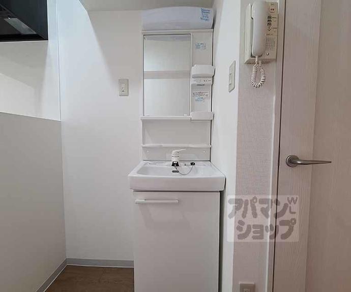 【ライオンズマンション東洞院】間取