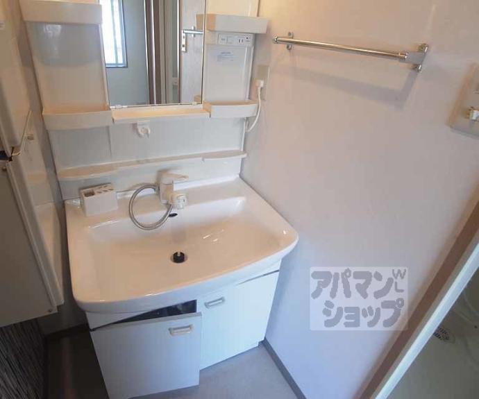 【プラネシア星の子御所西】間取