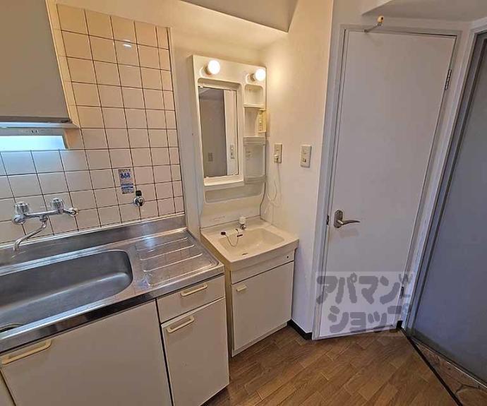 【エトワール四条】間取