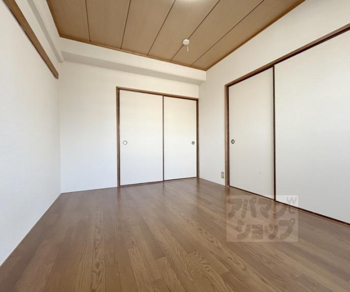 【エステート堀川】間取