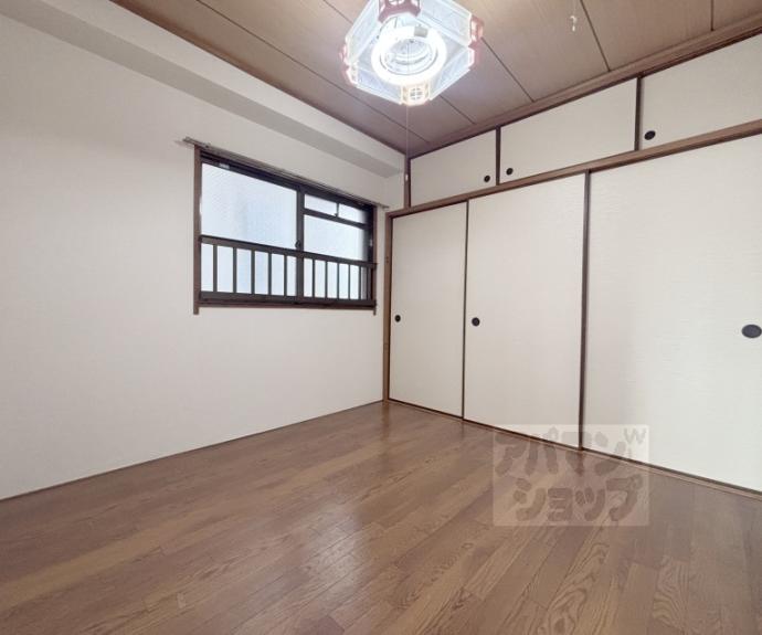【エステート堀川】間取