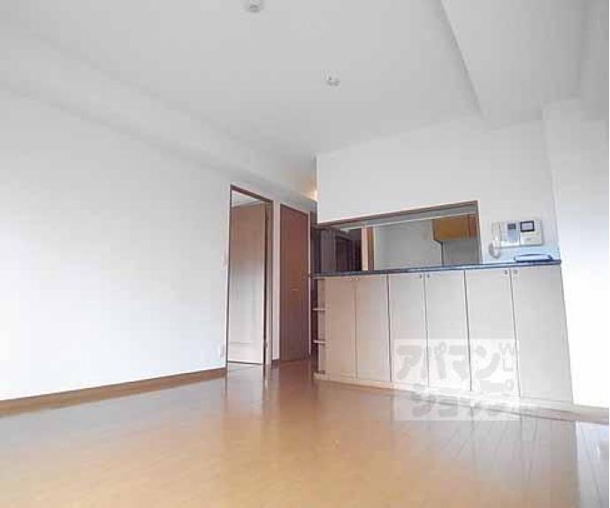 【リーガル京都烏丸五条通り】間取