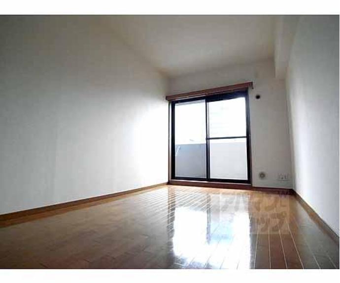 【リーガル京都烏丸五条通り】間取