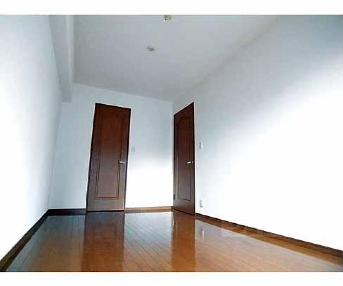 【リーガル京都烏丸五条通り】間取