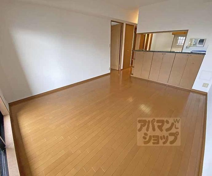 【リーガル京都烏丸五条通り】間取