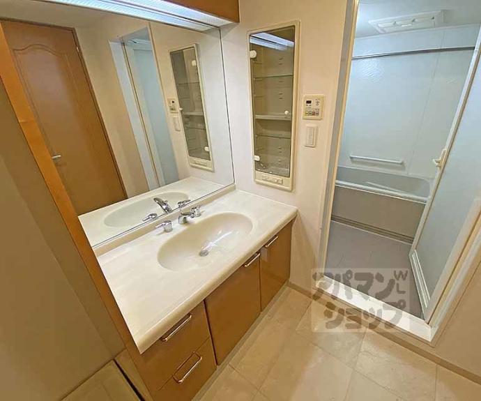 【リーガル京都烏丸五条通り】間取