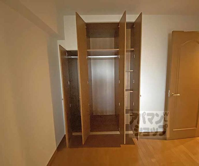 【リーガル京都烏丸五条通り】間取