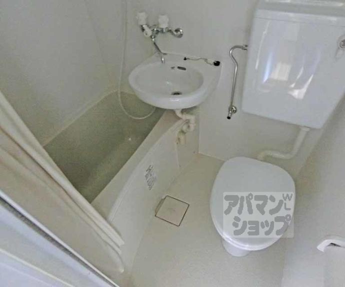 【ルピエ四条】間取