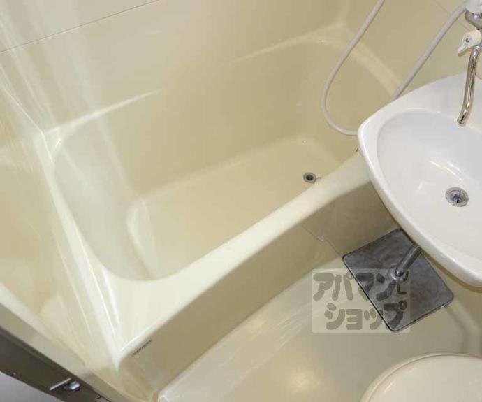 【紅彩ハウス】間取