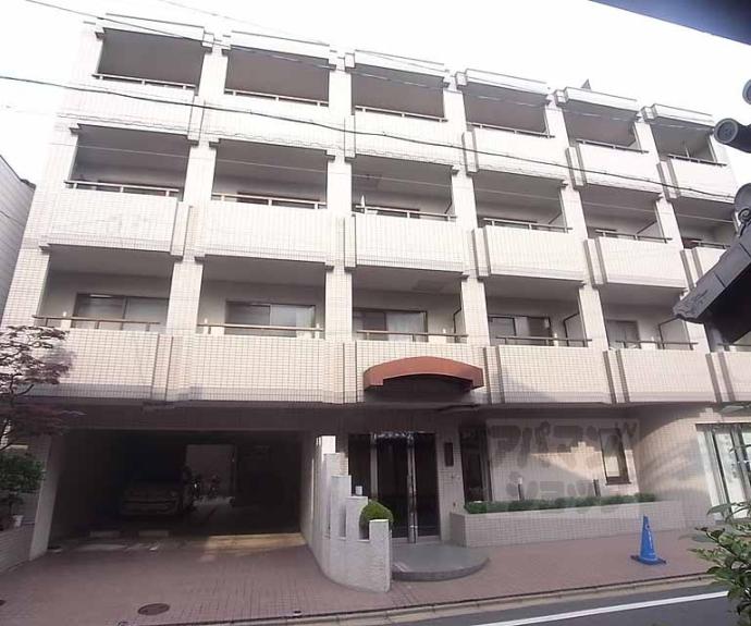 【ラピス四条】間取
