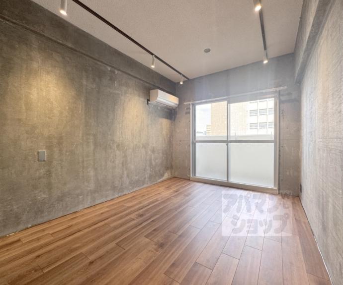 【デイスターアベニュー】