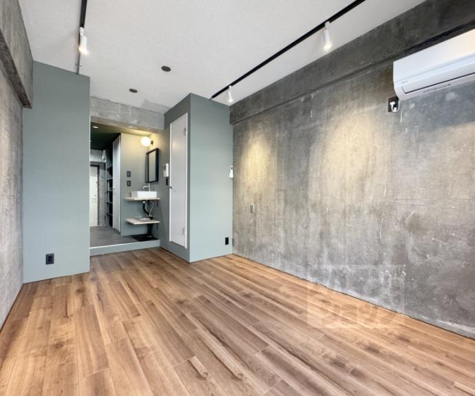 【デイスターアベニュー】