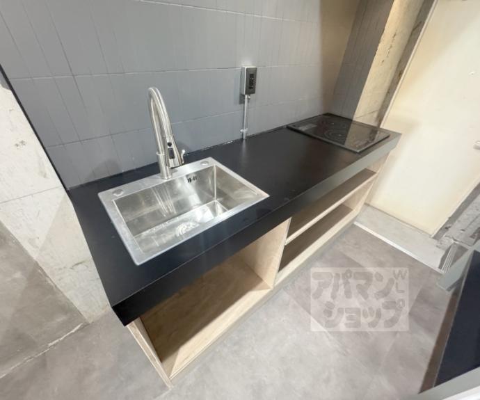 【デイスターアベニュー】